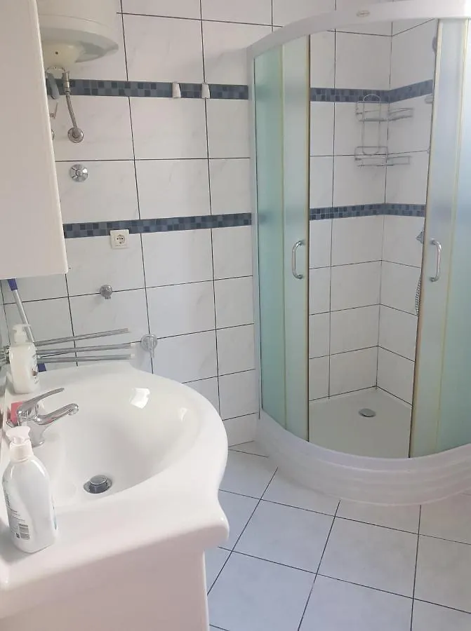 Apartments With A Parking Space Dramalj, Crikvenica - 18467 Croatia